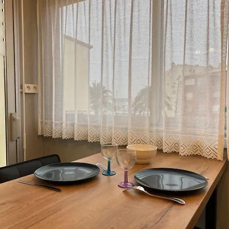 Le Repere Du Port Saint Martin Appartement *